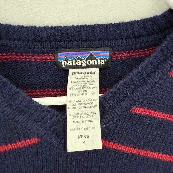 Patagonia Sweater Mens M Blue Stripe Lambswool Blend V Neck Pullover Stretch - Picture 3 of 9